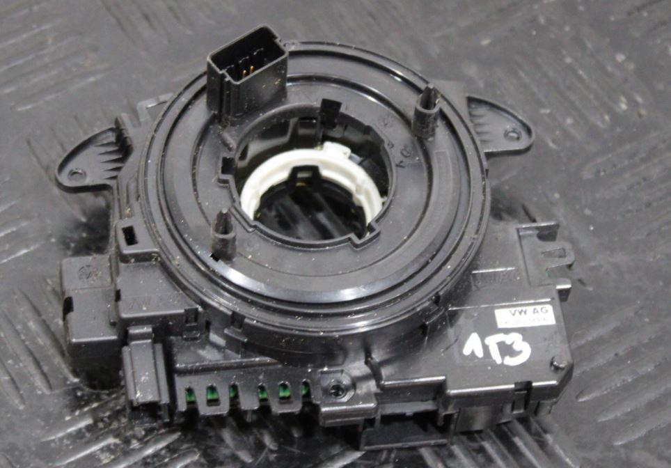 Volkswagen Touran I 2003-2015 hatchback 1.4 TSI petrol MT 103 kW 2013  Snímač ulhu natočenia volantu 5K0953569AL