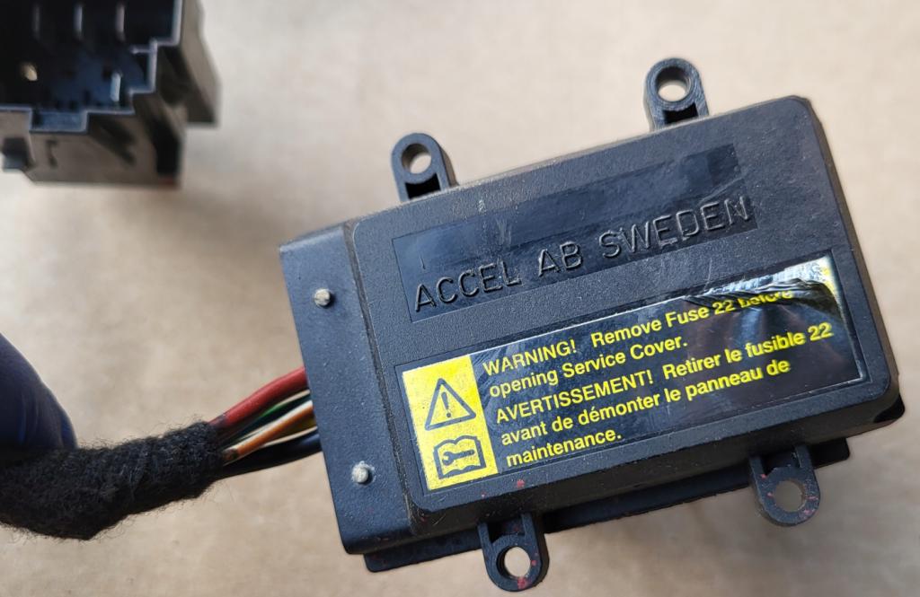 Saab 9-5 Odpor (rezistor) kúrenia 984129B 5468152