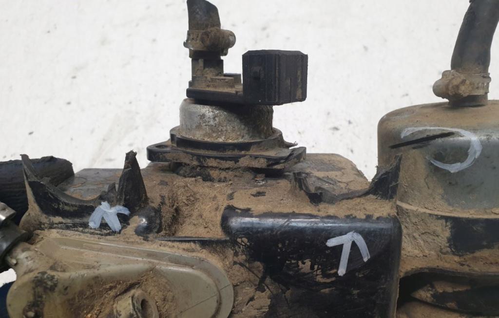 Volkswagen Golf II 1983-1992 hatchback 1.3 petrol MT 40 kW 1991  Palivové čerpadlo 0580453920