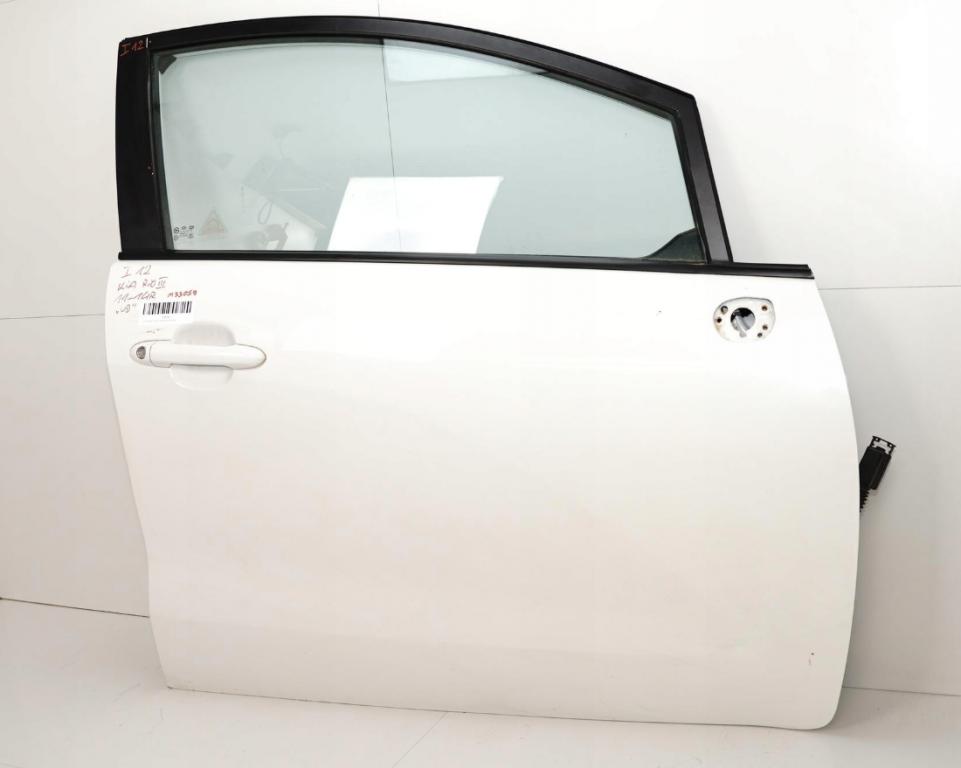 Kia Rio III 2011-2017 hatchback Dvere predné pravé UD