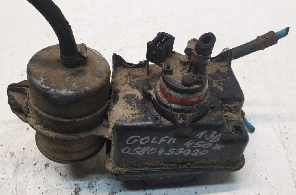 Volkswagen Golf II 1983-1992 hatchback 1.3 petrol MT 40 kW 1991  Palivové čerpadlo 0580453920
