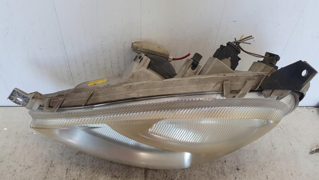 Mercedes A W168 1997-2004 hatchback Svetlo predné ľavé A1688201761