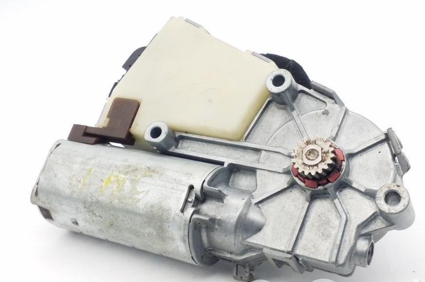 Audi A6 C5 1997-2004 combi Motorček 4B0959591H 88060D