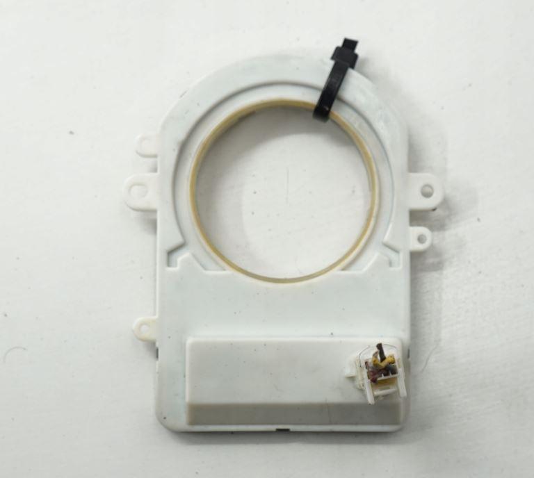 Renault Laguna III 2007-2015 hatchback 2.0 DCI diesel MT 131 kW 2008  Snímač ulhu natočenia volantu 0265005551 7W00634-830