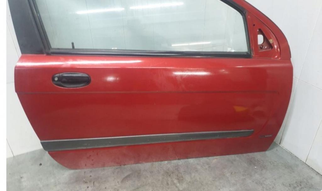 Chevrolet Aveo T250 2006-2011 hatchback 3-DVEROVY 1.2 16v petrol MT 62 kW 2009  Dvere predné pravé