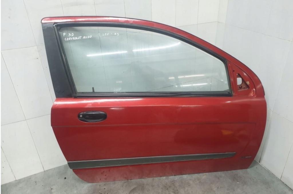 Chevrolet Aveo T250 2006-2011 hatchback 3-DVEROVY 1.2 16v petrol MT 62 kW 2009  Dvere predné pravé