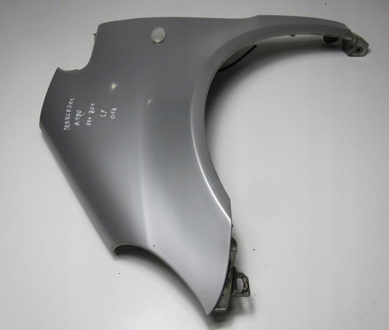 Mercedes A W168 1997-2004 Blatník predný ľavý