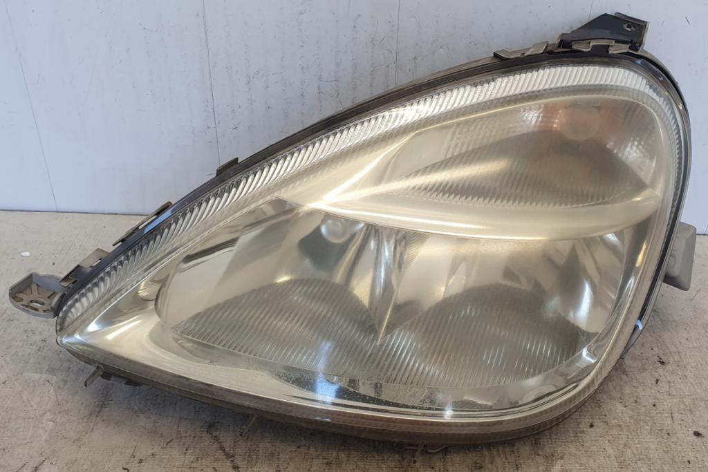 Mercedes A W168 1997-2004 hatchback Svetlo predné ľavé A1688201761