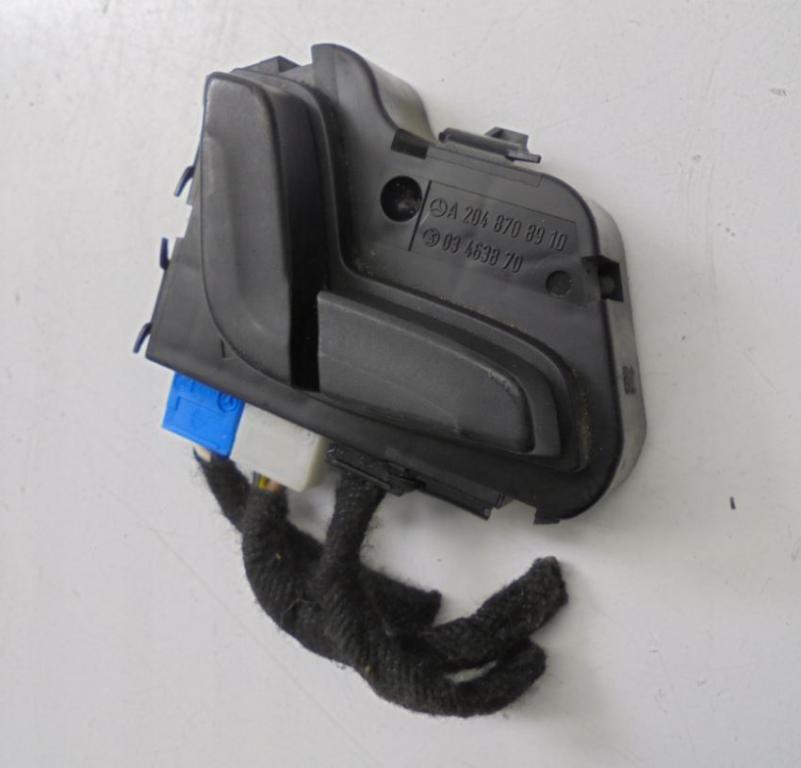 Mercedes C W204 2007-2014 sedan 2.2 CDI diesel AT 125 kW 2008  Prepínač A2048708910