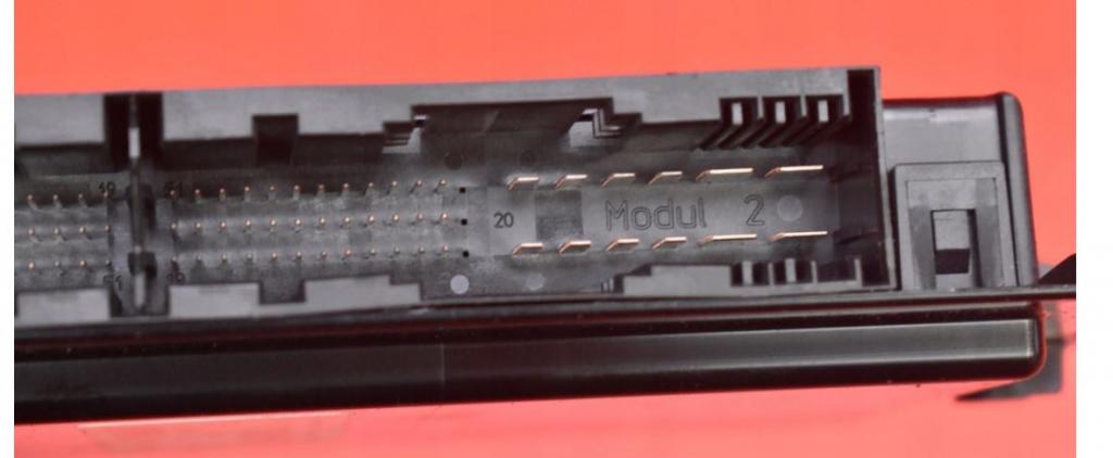 BMW 3 E90 2005-2013 sedan 2.0 diesel MT 120 kW 2006  Modul svetiel 6961134