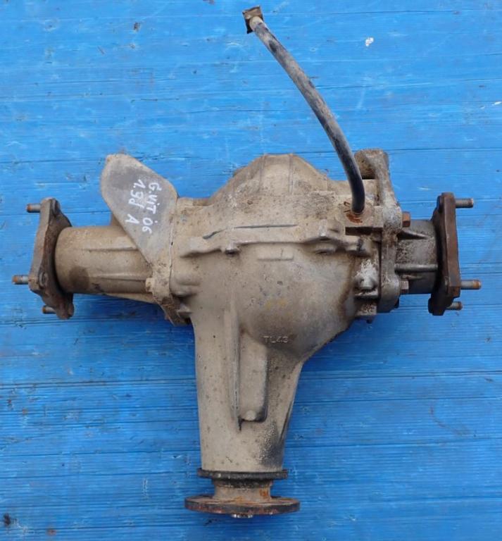 Suzuki Grand Vitara II 2005-2014 hatchback 1.9 DDiS diesel MT 95 kW 2007  Diferenciál zadný 27561-66J21