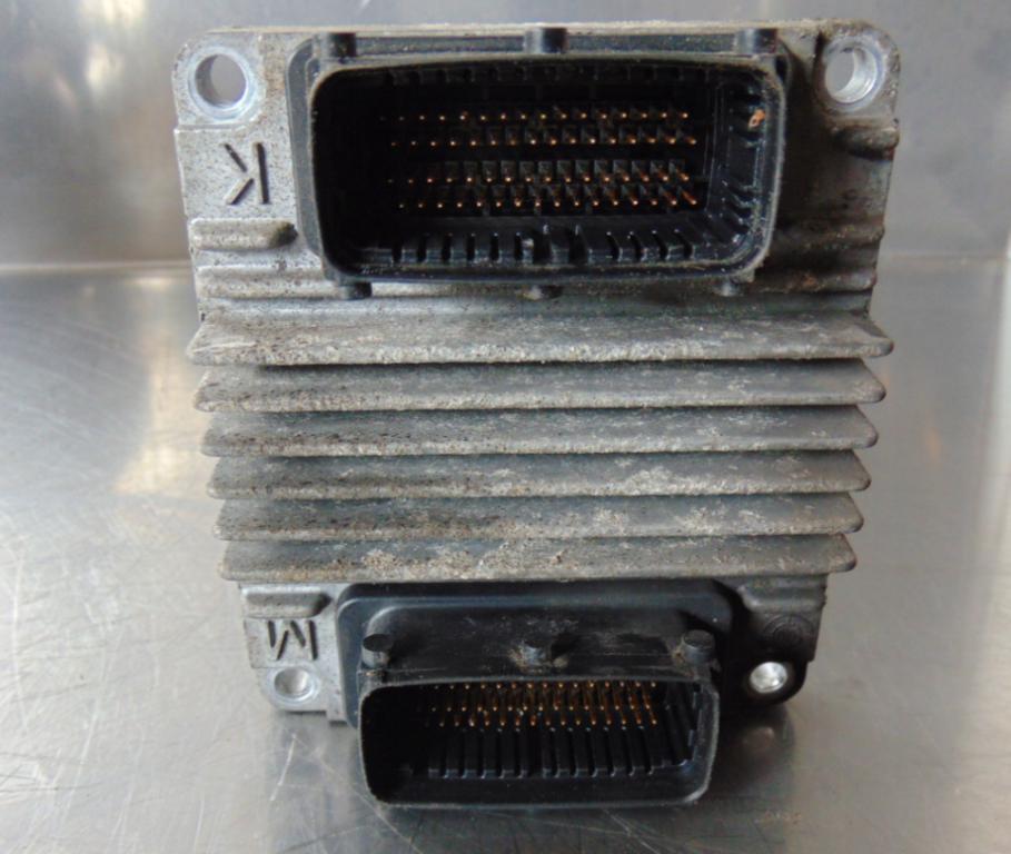 Opel Astra II 1998-2009 hatchback 1.6 petrol Riadiaca jednotka motora (štartovací komplet) 09353489