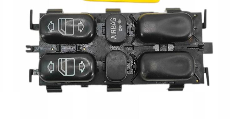 Mercedes A W168 1997-2004 Prepínač ovládania okna predný ľavý 1688206510