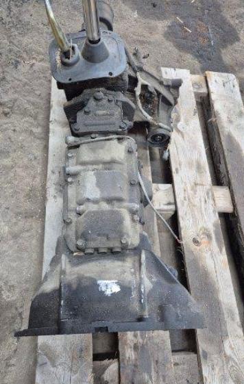 Hyundai Galloper II 1998-2003 hatchback 2.5 TD diesel MT 73 kW 1999  Prevodovka manuálna