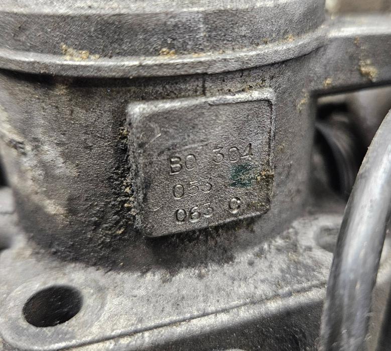 Audi 80 90 100 Škrtiaca klapka 048133154 0280120426