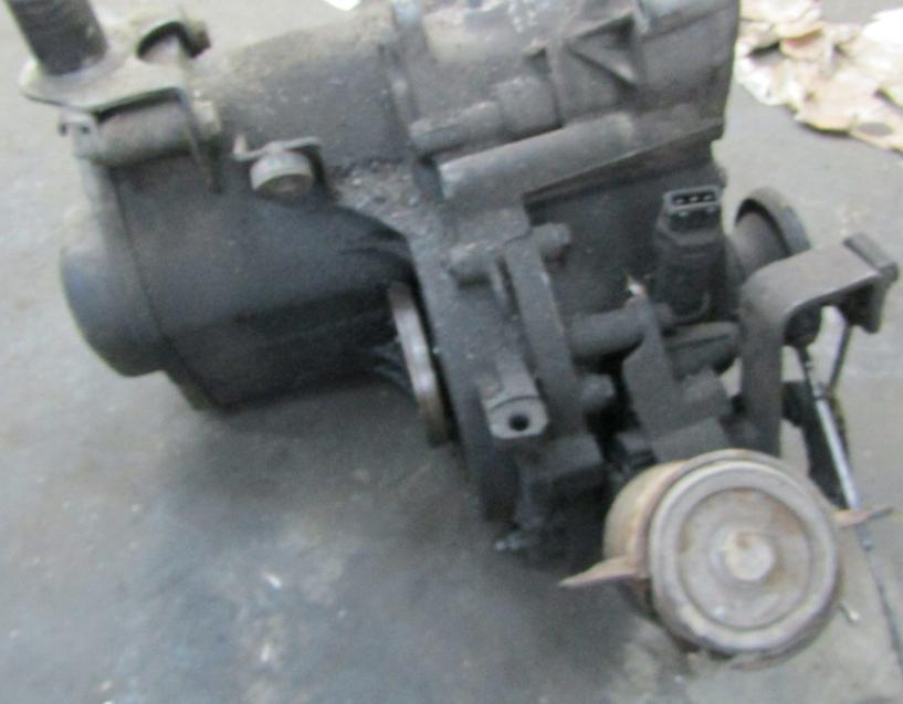 Volkswagen Polo III 6N 1994-2001 hatchback 1.4 petrol MT 44 kW 2001  Prevodovka manuálna ETD