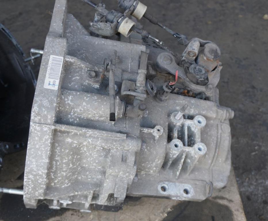 Suzuki SX4 I 2006-2014 hatchback 1.6 DDIS diesel MT 66 kW 2007  Prevodovka manuálna 69K1