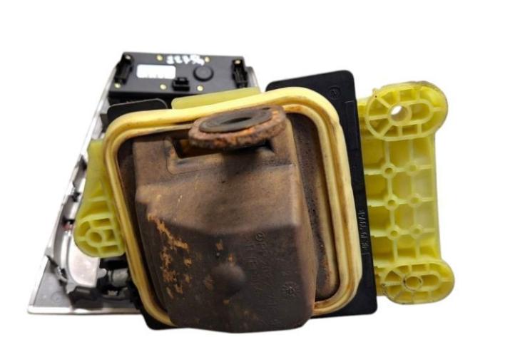 Mercedes E W211 2002-2009 sedan 4.0 CDI diesel AT 191 kW 2003  Rýchlostná páka (kulisa) A2112673724