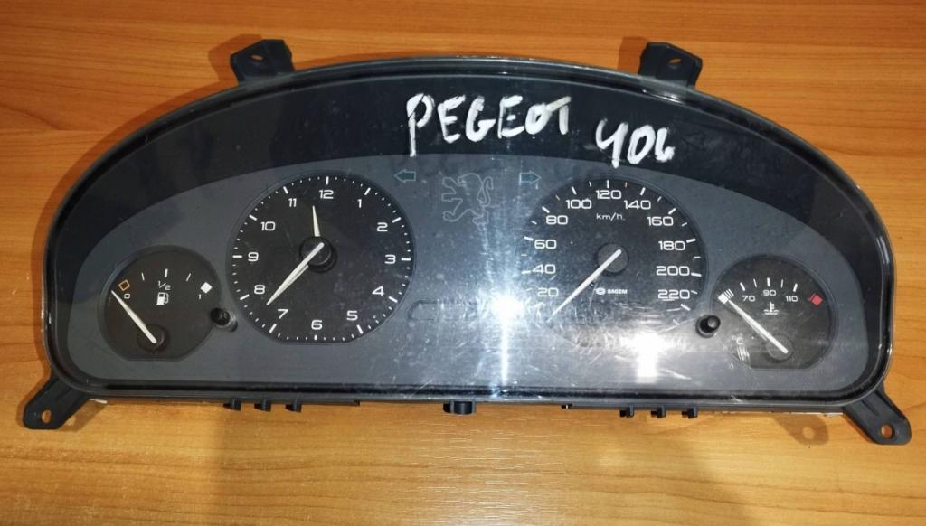 Peugeot 406 combi 1.8 16v petrol MT 81 kW Prístrojová doska 9617355280F