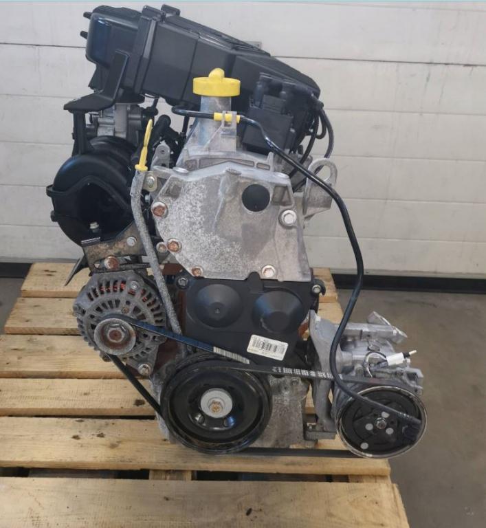 Dacia Sandero I 2008-2012 hatchback 1.6 8v petrol MT 62 kW 2011  Motor benzín K7MA800