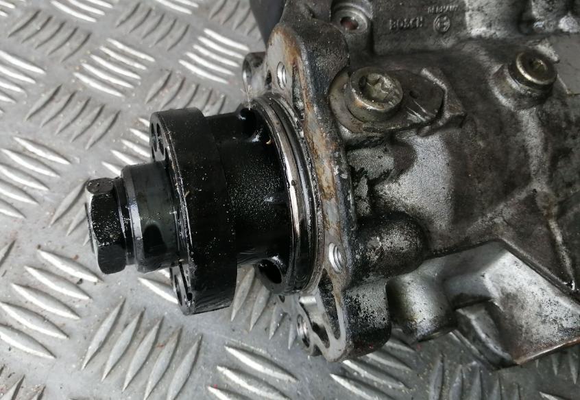 Opel Zafira A 1999-2005 hatchback 2.0 DTI diesel MT 74 kW 2004  Vstrekovacie čerpadlo 0470504227