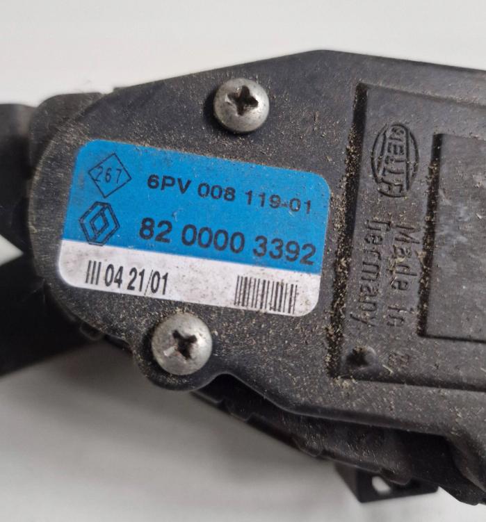 Renault Laguna II 2001-2007 hatchback 1.9 DCI diesel 2006  Potenciometer plynového pedálu 8200003392