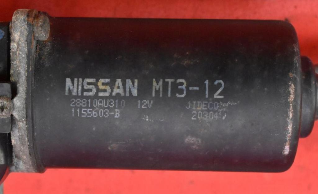 Nissan Primera P12 2001-2007 sedan 1.8 16v petrol MT 85 kW 2003  Mechanizmus stieračov predný 28810AU310