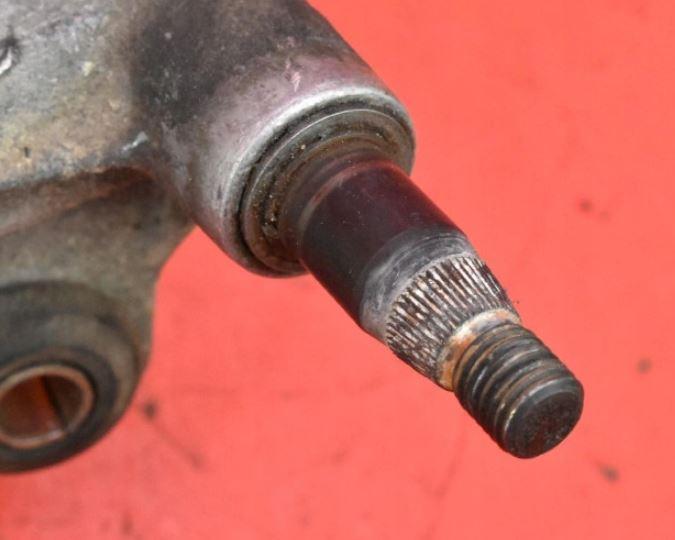 Nissan Primera P12 2001-2007 sedan 1.8 16v petrol MT 85 kW 2003  Mechanizmus stieračov predný 28810AU310