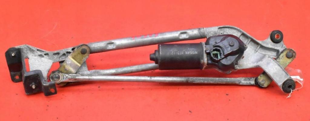 Nissan Primera P12 2001-2007 sedan 1.8 16v petrol MT 85 kW 2003  Mechanizmus stieračov predný 28810AU310