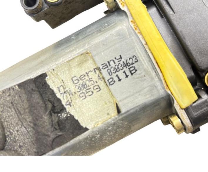 Volkswagen Sharan I 1995-2010 hatchback 1.9 TDI diesel 81 kW 1997  Motorček 1H4959811B