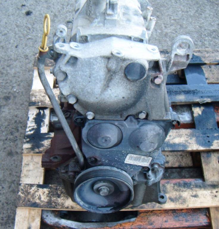 Dacia Sandero I 2008-2012 hatchback 1.6 8v petrol MT 62 kW 2011  Motor benzín K7MA800