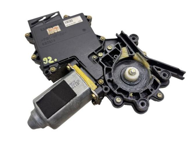 Volkswagen Sharan I 1995-2010 hatchback 1.9 TDI diesel 81 kW 1997  Motorček 1H4959811B