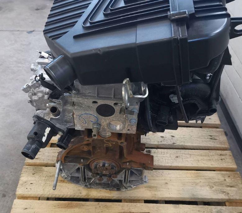 Dacia Sandero I 2008-2012 hatchback 1.6 8v petrol MT 62 kW 2011  Motor benzín K7MA800