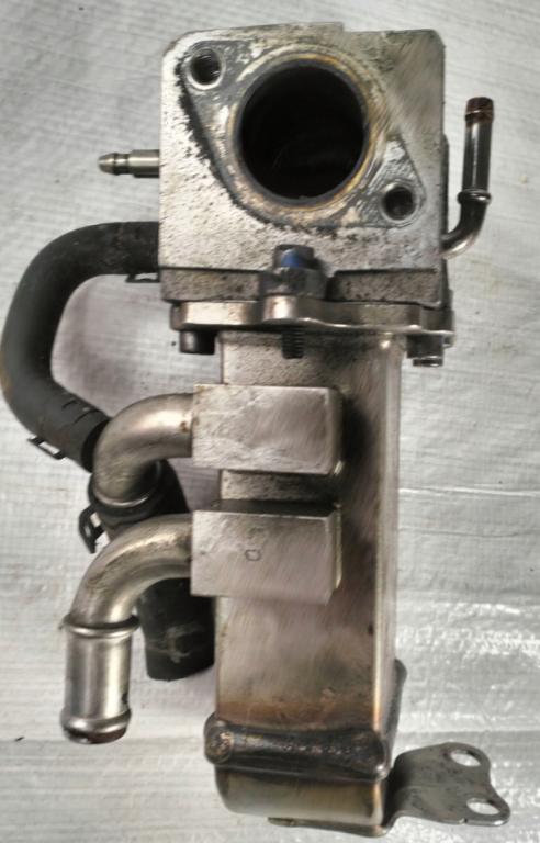 Audi A6 C6 2004-2011 combi 3.0 TDI diesel AT Chladič spalín 059131511