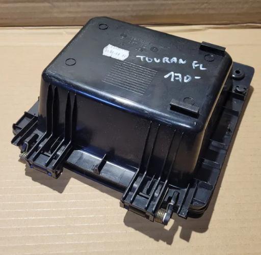 Volkswagen Touran I 2003-2015 hatchback 1.4 TSI petrol MT 103 kW 2013  Priehradka (kastlík) 1T1857921E