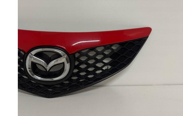 Mazda 3 I BK 2003-2009 hatchback 1.6 CITD diesel MT 80 kW 2005  Mriežka predná (maska chladiča) BR5S50711