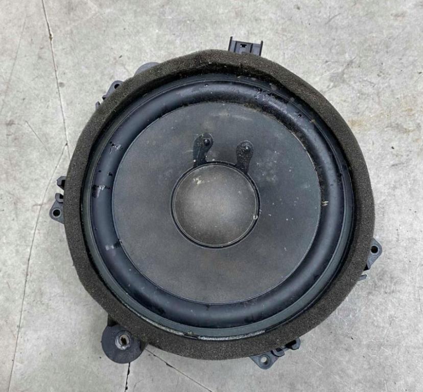 Volvo S40 II 2004-2012 sedan 2.0 D diesel 110 kW 2012  Reproduktor 30752084