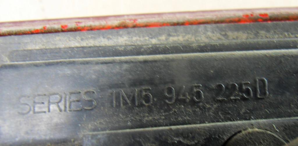 Seat Toledo II 1998-2004 sedan Svetlo zadné 1M5945225D