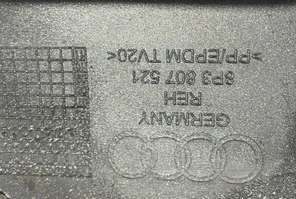 Audi A3 8P 2003-2012 Nárazník zadný 8P3807521