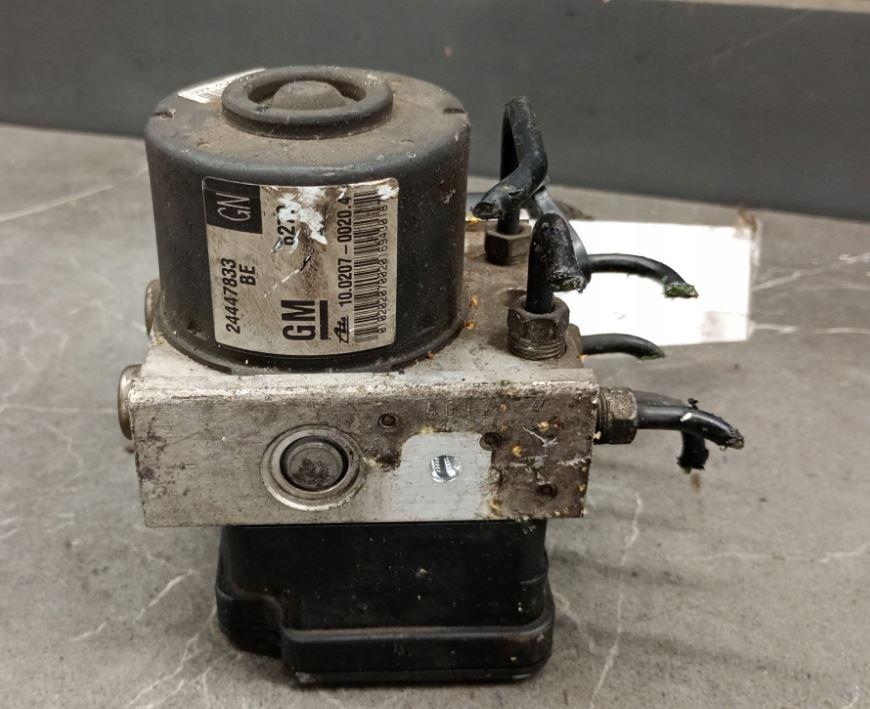 Opel Astra III 2004-2014 hatchback 1.7 CDTI diesel MT 74 kW 2005  Pumpa ABS 24447833