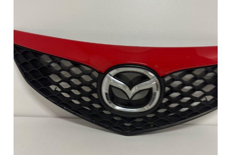 Mazda 3 I BK 2003-2009 hatchback 1.6 CITD diesel MT 80 kW 2005  Mriežka predná (maska chladiča) BR5S50711