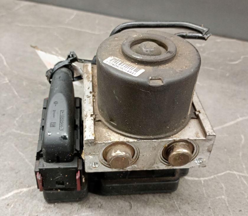 Opel Astra III 2004-2014 hatchback 1.7 CDTI diesel MT 74 kW 2005  Pumpa ABS 24447833