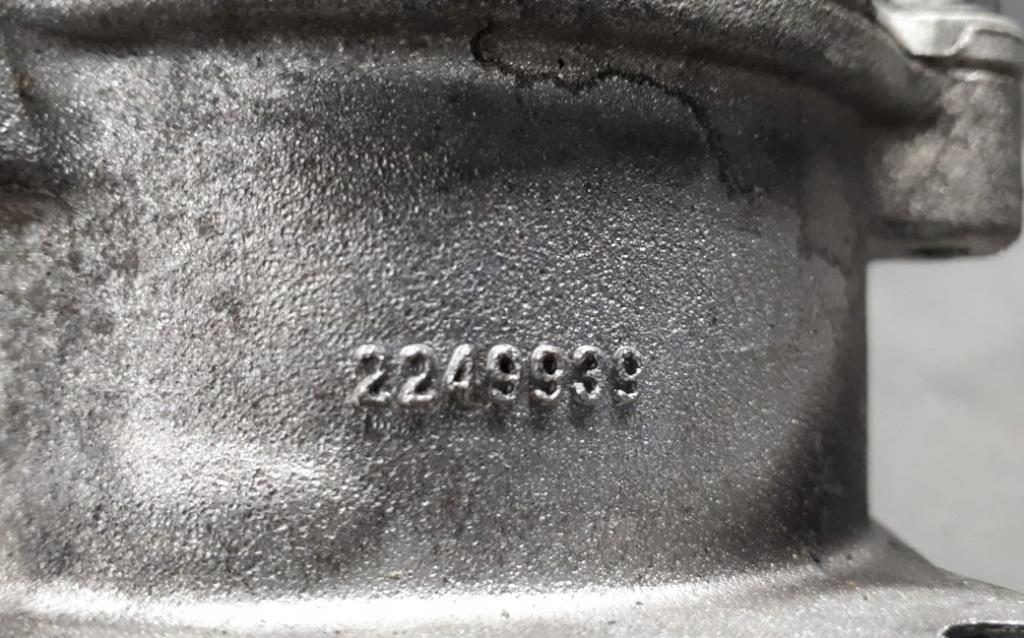 Opel Omega B 1994-2003 combi 2.5 DTI diesel 110 kW Vákuová pumpa 2249939