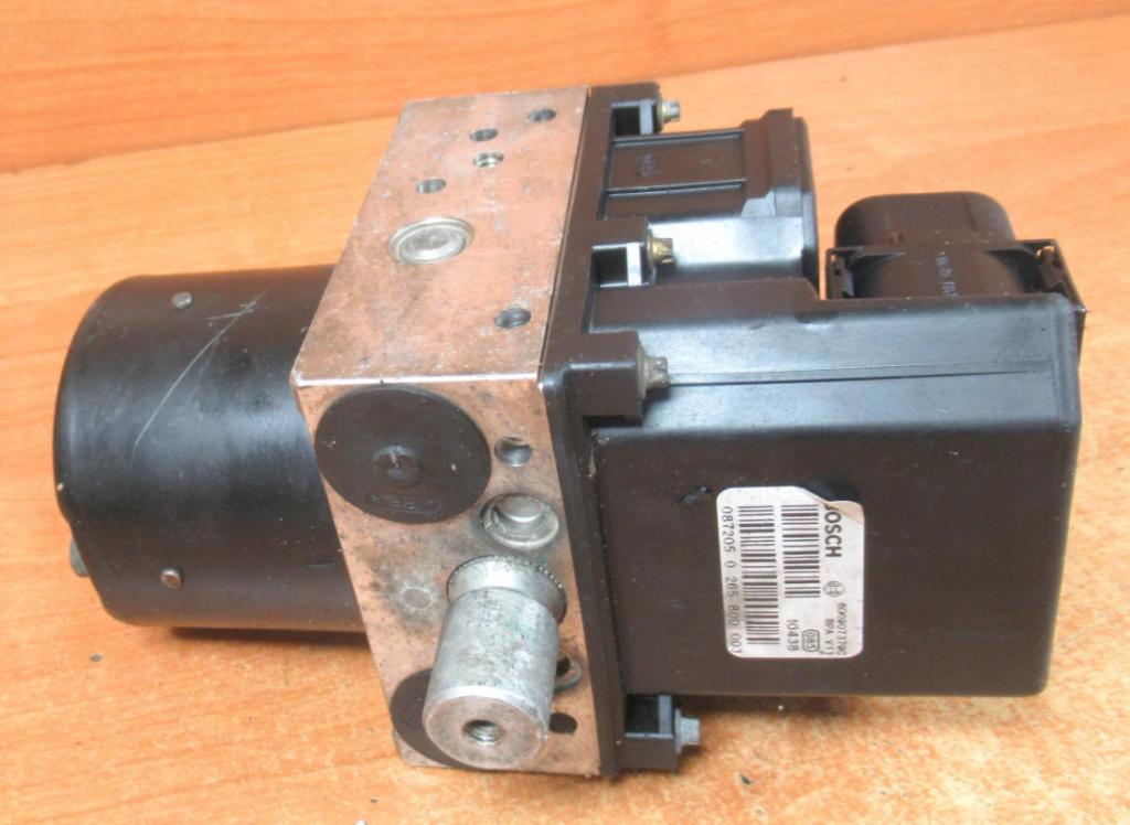 Skoda Fabia I 1999-2007 hatchback 1.4 MPI petrol MT 50 kW Pumpa ABS 0265800003 6Q0614117D 6Q0907379C 0265222006