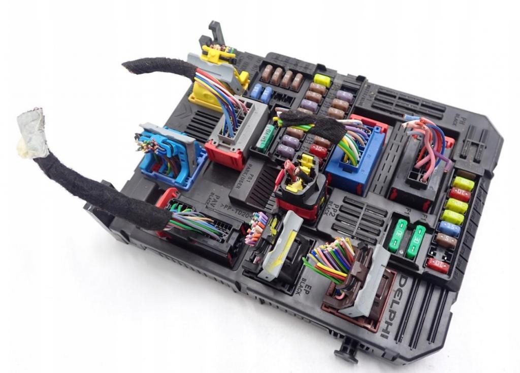 Peugeot 5008 II 2017-  Modul BSI 9830805680