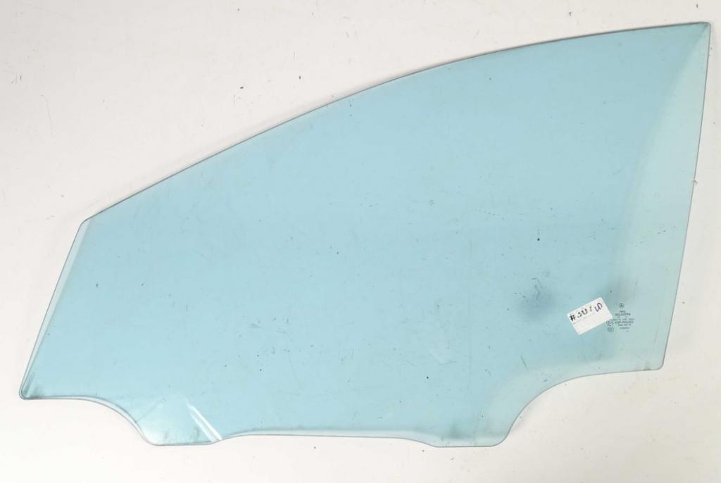 Mercedes R W251 2005-2013 hatchback 3.0 CDI V6 diesel AT 165 kW 2007  Sklo predných ľavých dverí