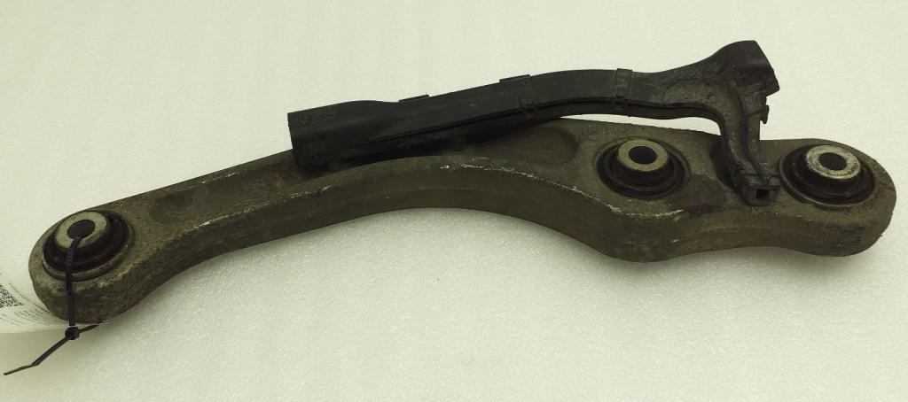 Audi A8 D3 2002-2009 sedan 3.0 TDI diesel AT 171 kW 2004  Rameno zadné pravé 4E0505361