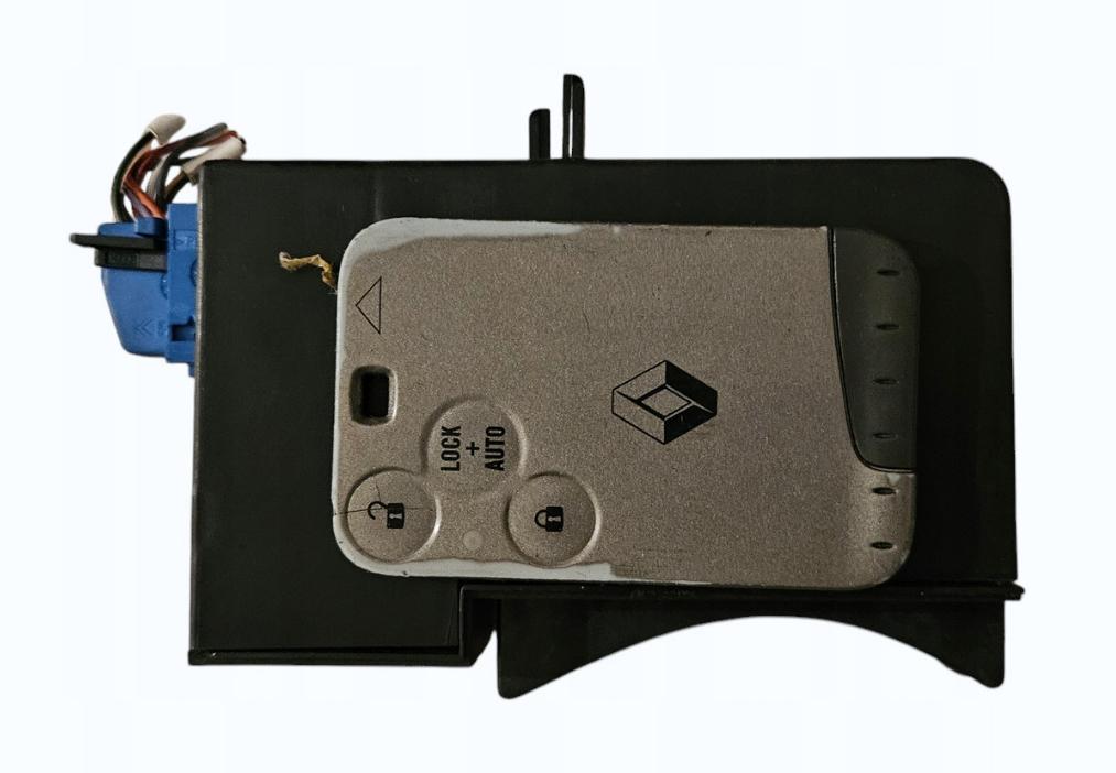 Renault Laguna II 2001-2007 hatchback 2.0 DCI diesel 110 kW 2008  Čítačka karty 8200224595