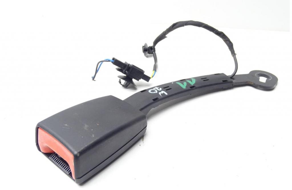 Volkswagen Golf VII 2012-2020 hatchback 1.6 TDI diesel MT 77 kW 2012  Bezpečnostný pás predný ľavý 5G4857755B