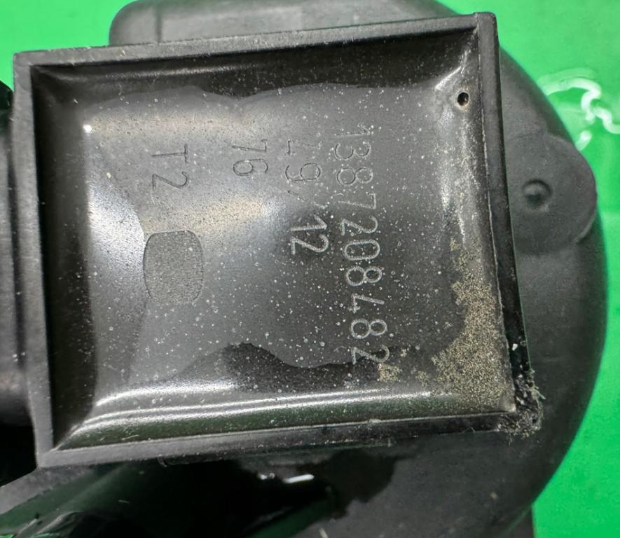 Opel Insignia A 2008-2017 hatchback 2.0 CDTI diesel MT 118 kW 2009  Obal palivového filtra 1011208000